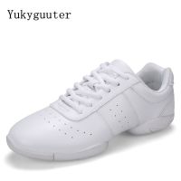 【QZY Department Store】รองเท้าเต้นรำผู้หญิงผู้ชายผู้หญิงที่ทันสมัยนุ่ม Outsole แจ๊สรองเท้าผ้าใบแอโรบิกระบายอากาศน้ำหนักเบาหญิงเต้นรำออกกำลังกายกีฬา