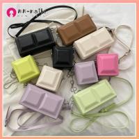 MN-NAILS หนังพียู กระเป๋า Crossbody ลายตารางหมากรุกขนาดเล็ก สีทึบทึบ กระเป๋าแมสเซนเจอร์ แฟชั่นสำหรับผู้หญิง สี่เหลี่ยมสี่เหลี่ยม กระเป๋าสะพายไหล่แบบสั้น สำหรับผู้หญิง