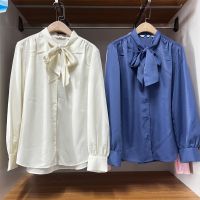 ☄◄ Uniqlo เสื้อคอปกโบว์ซาตินปมผู้หญิงแขนยาวห้องลองเสื้อเสื้อเมฆใหม่ E450401/452707