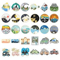 hot【DT】 Brooch Field Crossing Hiking Scenery Snow Scene Mountain Peak Alloy Clothing Accessories Badge Lapel Pins