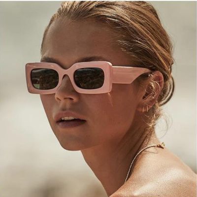 แว่นตาวินเทจทรงสี่เหลี่ยมแว่นกันแดดดีไซเนอร์สำหรับสตรีสำหรับผู้หญิงทรงสี่เหลี่ยมใหม่2022แว่นตากันแดด UV400สำหรับเดินทางในห้างสรรพสินค้า