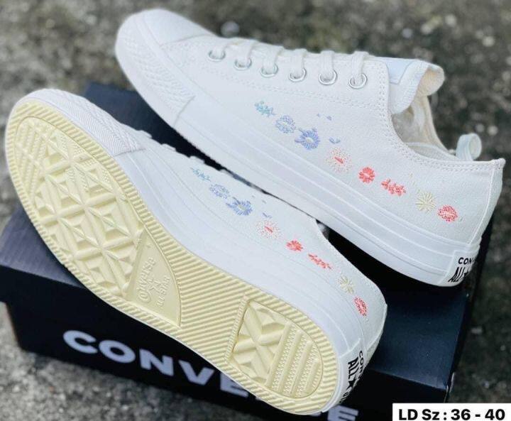 รองเท้าconverse-รองเท้าผ้าใบผู้หญิง-แบรนด์คอนเวิ์รส-รุ่น-ปักลายดอกไม้-สวยชิค