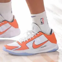 devin booker kobe protro 5