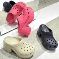 Crocs Siren Clog Womens Shoe รองเท้าแตะแบบสวม รองเท้าผู้หญิง รองเท้าเพื่อสุขภาพ ไซส์ 37-40