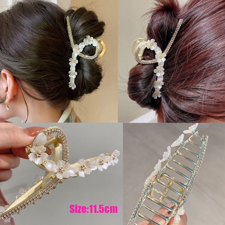 Korean Style Hair Clips for Women Flower Shiny Diamond Hair Clip Delicate  Ponytail Hair Claw Clip Back Head Shark Clip Luxury Hair Pin Female Hair  Accessories | Lazada