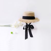 SummerWomen Beach Raffia Black White Ribbon Hat Bow Raffia Hat Temperament Flat Cap Straw Hats Womens Seaside Hat ฤดูร้อนผู้หญิงชายหาด Raffia สีดำสีขาวหมวกริบบิ้นโบว์ Raffia หมวกอารมณ์แบนหมวกหมวกผู้หญิงหมวกชายทะเล t