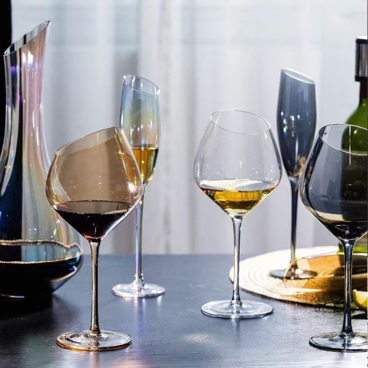 แก้วไวน์แดงแก้วคริสตัลสีสันสดใสสไตล์นอร์ดิกถ้วยแชมเปญชุบไอออนสุดสร้างสรรค์ถ้วยไวน์