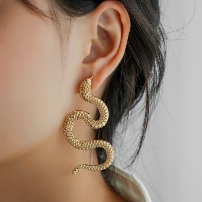 Punk Crazy Snake Earrings Twisted