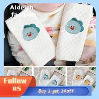 ALDRICH FASHION 2Pcs/set นุ่มนุ่มๆ ที่คลุมเข็มขัดนิรภัยสำหรับเด็ก การตกแต่งตกแต่ง สะดวกสบายสบายๆ ตัวป้องกันรถเข็นเด็ก แฟชั่นสำหรับผู้หญิง การ์ตูนลายการ์ตูน แผ่นรองไหล่ อุปกรณ์เสริมรถเข็นเด็ก