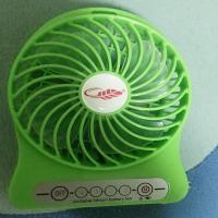 พัดลมพกพา Mini Fan แถม ถ่านชาร์ต กับ สายชาร์ต