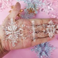 10pcs Christmas Snowflake Winter Party Transparent Crystal Acrylic Snowflake Christmas Tree Hanging Pendant Xmas Home Ornaments