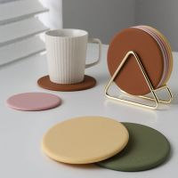 High-end MUJI Silicone coasters ins style insulation pad tea coaster Nordic creative anti-scalding coaster light luxury coaster shelf set