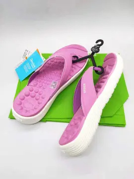 Women's crocs sale reviva flip