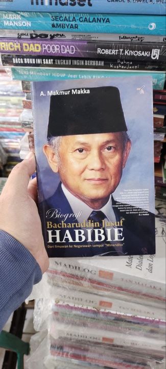 Biografi Bacharuddin Jusuf Habibie Dari Ilmuan Ke Negarawan Sampai ...