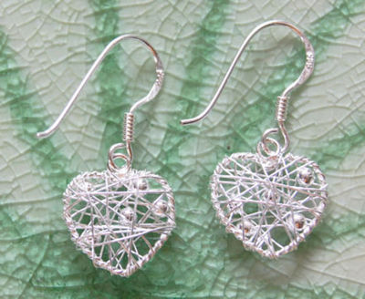 Earrings dangle heart woven sterling silver lovely หัวใจสานกันสวยงาม ห้อยตำหูเงินสเตอรลิงซิลเวอรใช้สวยของฝากที่มีคุณค่า ฺชาวต่างชาติชอบมาก