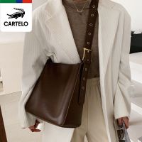 ☜✴  Cartelo 2022 new tide senior feeling one shoulder inclined ins fashion bucket bag bag female joker