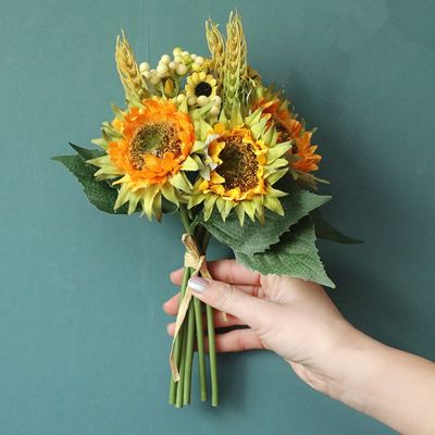 【cw】 Handmade sunflower bunch with green leaves and grass silk artificial flowers for wedding bridal hand holding flowers 【hot】