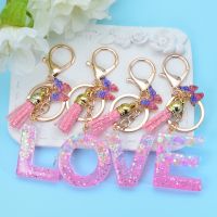 Star Glitter Sequins Filled Letter Keychain Women Wallet Bag Charm Acrylic Crystal 26 Initials Key Ring Tassel Butterfly Pendant