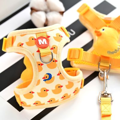[Fast delivery] Cute Cat Dog Leash Walking Rope Teddy Bichon Yorkshire Small Dog Puppy Harness Vest Safe and anti breakaway measures