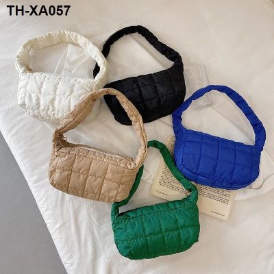 ✺ The new 2021 autumn and winter fashion retro hand carry commuters cotton-padded jacket underarm packages texture ling female single shoulder bag