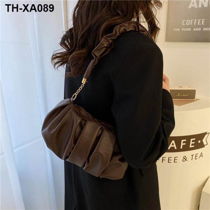 chun-xia-female-fashionable-western-style-new-bag-fold-clouds-package-joker-french-design-single-shoulder-alar-baochao-niche