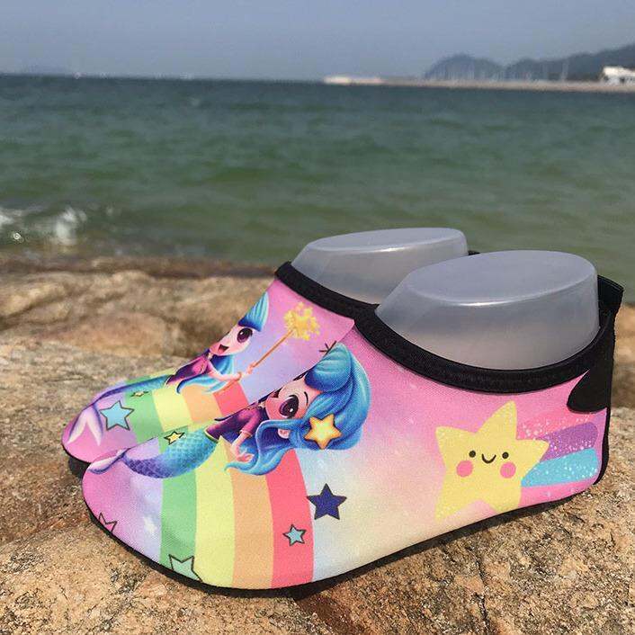 hot-sale-baby-beach-shoes-floor-childrens-barefoot-swimming-outdoor-non-slip-upstream-speed-interference-water-shoes