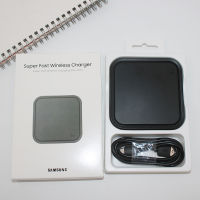 Samsung Wireless Charger 15W Fast Charge QI Pad EP P2400สำหรับ Galaxy Note20 S22 Ultra Z พับ4 3 2 Flip 4 3 S10e S21 FE S10