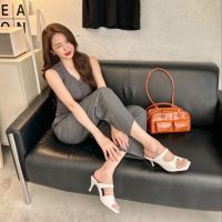 25twentyfives - BV Leather Mules รองเท้าส้นสูงทรงเคริฟ สูง2.7นิ้ว