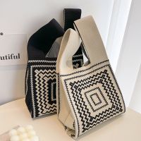 Handmade Knit Handbag Women Mini Knot Wrist-bag Female Casual Color Wide Stripe Plaid Tote Bag Student Reusable Shopping Bag