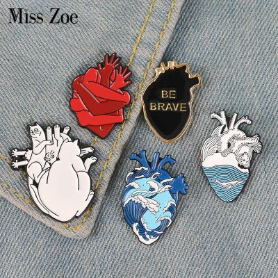 【YF】 Enamel Pin Brave Cats Bloodthirsty Brooches Lapel Badge Jewelry Doctor
