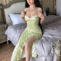 Sweet clean air small floral dress high split dew leg dress skirt with shoulder-straps cultivate ones morality show thin figure with summer model