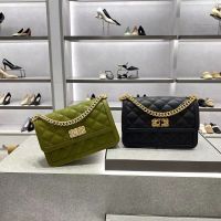 2022 NEW CNKˉWomens Slingbag Shoulderbag CNK Micaela Tweed Quilted Chain Bag charlesˉ&amp;keithˉ2-80151108