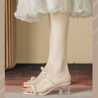 New style รองเท้าแตะส้นสูงแบบใสสำหรับผู้หญิง 2023 ฤดูร้อนสไตล์ใหม่รองเท้าแตะส้นหนาคริสตัลรองเท้าผู้หญิงใส่ข้างนอกฤดูร้อน