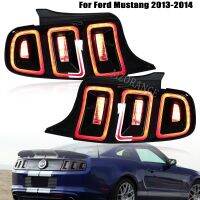 โคมไฟไฟเบรกรถเลี้ยวไฟท้ายหลังเหมาะสำหรับรถ Ford Mustang 2013 2014อุปกรณ์เสริมในรถ FO2801233 FO2800233เตือนการขับขี่