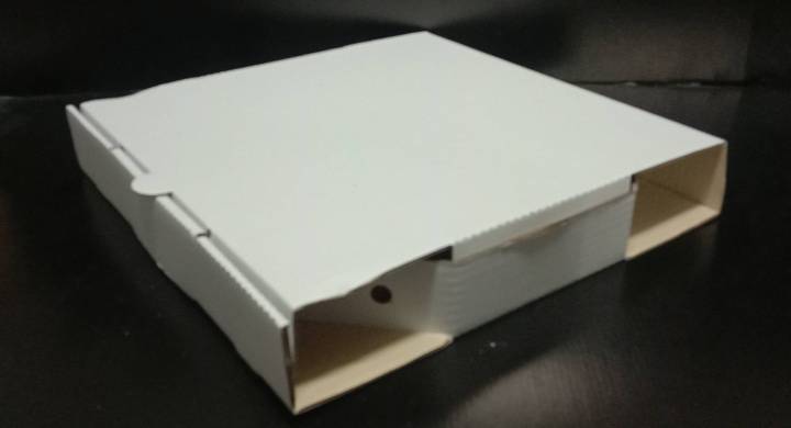 กล่อง13-นิ้ว-สีขาว-20ใบ-มีตัวล๊อคขนม-8-เหลี่ยม-ขนาดกล่อง-13-x-13-x-2นิ้ว-กระดาษ-แบบหนา-box-13-inch-ผลิตโดย-box465