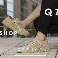 QZshop สินค้ารุ่นใหม่ รองเท้าผ้าใบลําลองผู้ชาย รองเท้าเเฟชั่น  มี 3 สีให้เลือก สีพื้นๆเแมทช์ได้กับทุกชุด ทนทาน ทรงสวยระบายอากาศได้ดี  ทันสมัย ไม่ควรพลาด ใส่ชิลๆชิคๆ