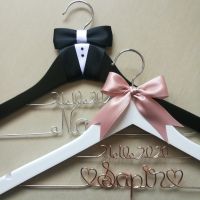 Personalized Wedding Hanger bridesmaid gifts name hanger ，two hanger，can customize the text