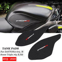 Moto gymkhana Anti-SLIP ถัง Pads สติกเกอร์ด้านข้างแก๊สเข่า Traction สำหรับ DAYTONA 675 r Street Triple 76 5 rrs 2013 - 2020