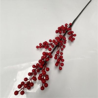 7pcs Fake Foam Berry Tree Stems Artificial Red Christmas Fruit Branches for DIY Bridal Bouquet Wedding Centerpieces