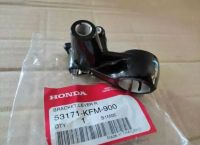 ขายึดมือเบรค,ยึดกระจก Honda ดรีม 99,C100P แท้ศูนย์ รหัส 53171-KFM-900