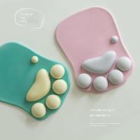 Cartoon cat paw silicone wrist rest mouse pad wrist pad anti-slip wrist support creative irregular shape comfortable soft pretty well