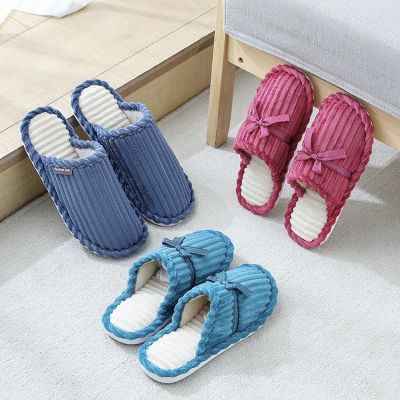 รองเท้าใส่ในบ้าน พื้นยาง กันลื่น slipper สลิปเปอร์ สีพื้น เท้าอวบเพิ่ม 1 ไซส์（Life）