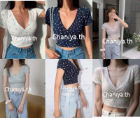 Chaniya.th?พร้อมส่ง?เสื้อครอปคอวีลายดอกไม้ผ้ายืดใส่สบ่ายมีหลายสีแนวสาวเกาหลีสุดนักรัก?