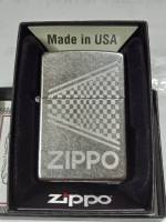 ZIPPO  48492  ZIPPO DESIGN  STREET CHROME  สีเงินผิวโครเมี่ยมลายแบบเลเซอร์  ของใหม่ไม่ผ่านการใช้งาน  มาพร้อมกล่อง  รับประกันของแท้