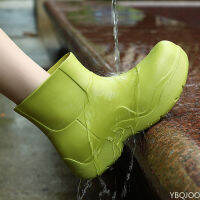 หรูหราผู้หญิงรองเท้าฝน2022ใหม่ยางสุภาพสตรีเดินลื่นกันน้ำข้อเท้า Rainboots รองเท้าสันทนาการหนาด้านล่างบูตสั้น