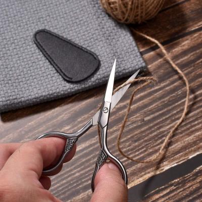 ‘；【。- 1Pcs Stainless Steel Small Makeup Grooming Scissors Eyebrows For Manicure Nail Cuticle Beard And Mustache Trimmer Nose Hair Tool