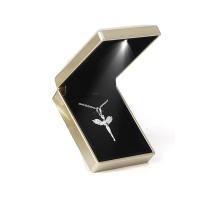 Gift And Engagement Case Anniversary Proposal Display Necklace Pendant LED Box