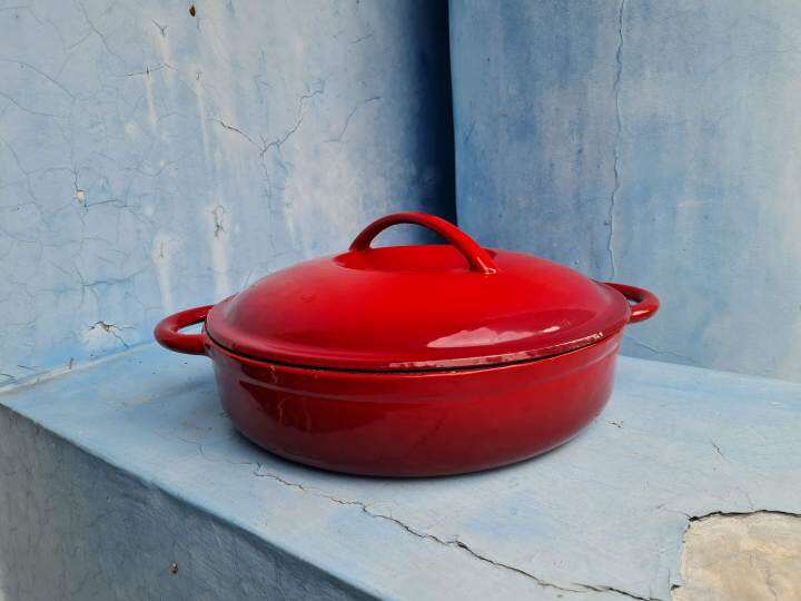 Kmart homemaker 28cm enamelled heavyduty cast iron braiser cookware