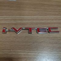 โลโก้ Ivtec สีเงินแดง งานโลหะ ขนาด 13×1.5cm