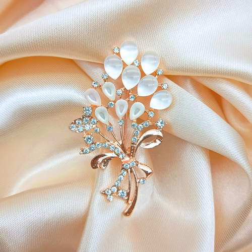 GnG Rhinestone Brooch Alloy Pin Elegant Design Luxury Brooch Pin Lazada PH